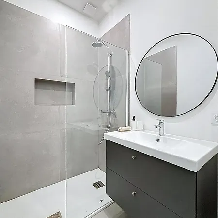 Appartement Paisible & Ensoleille T3, Wifi Fibre Et Balcon Grenoble