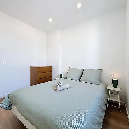 Appartement Paisible & Ensoleille T3, Wifi Fibre Et Balcon Grenoble